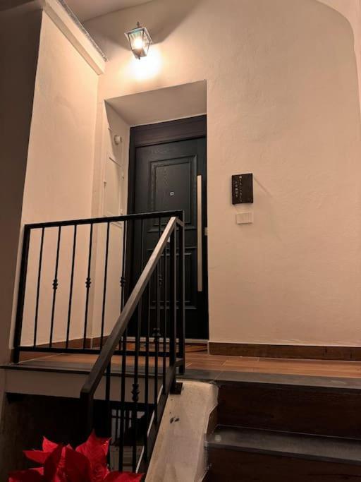 Domus Miraculi: Casa Storica Nel Cuore Di Napoli Kültér fotó