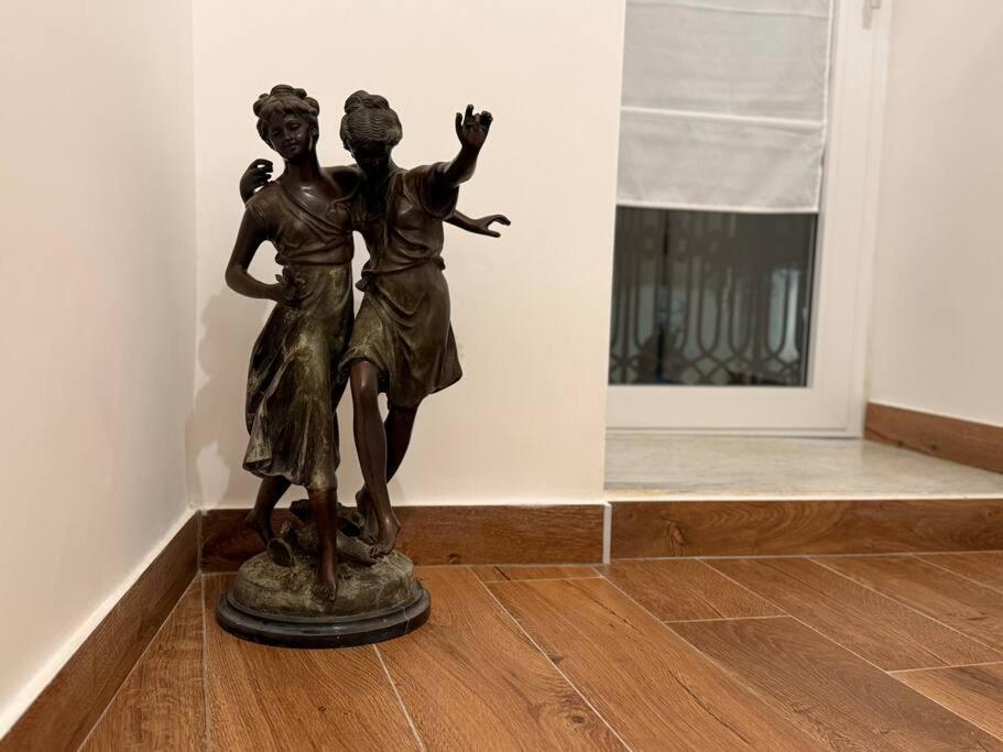 Domus Miraculi: Casa Storica Nel Cuore Di Napoli Kültér fotó